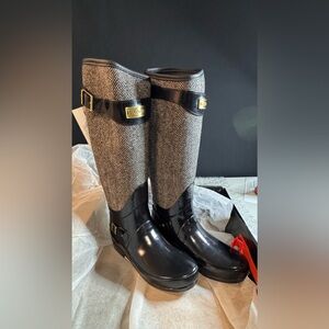 Hunter Boots - Black and Grey wool-new size 5